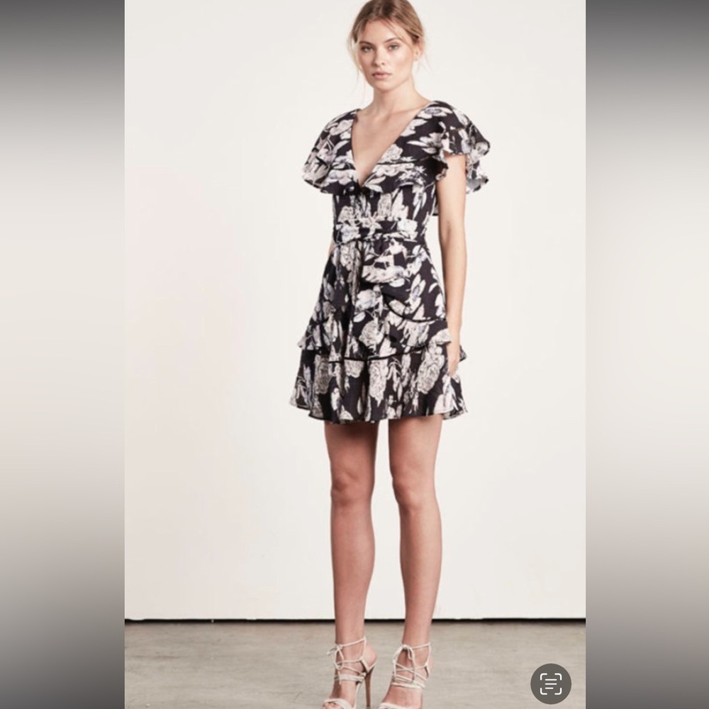 Elliatt Floral Mini Dress. XS